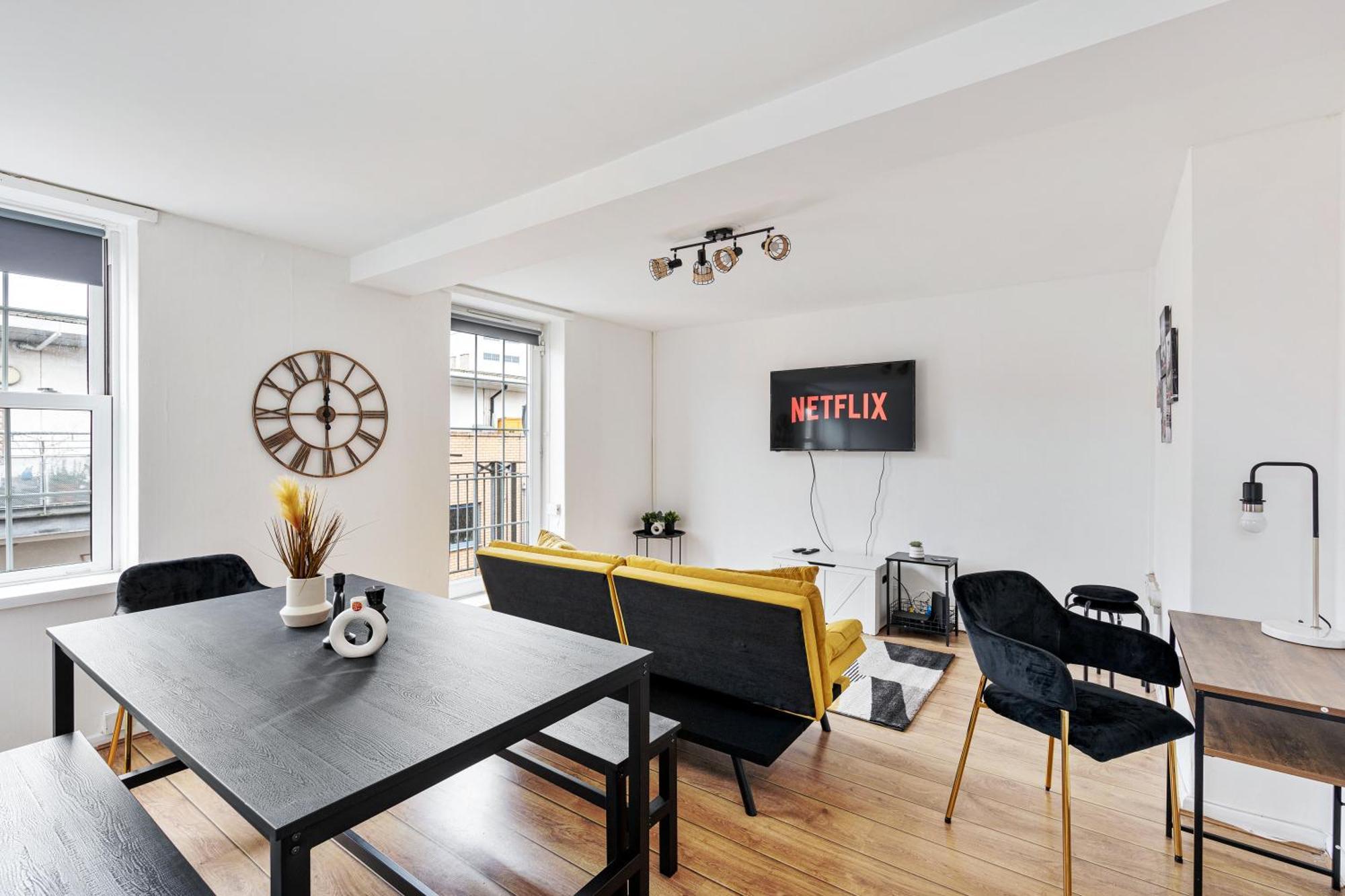 Sleek Shoreditch Hideout - 2 Bed Gem With Balcony In Central London Bagian luar foto