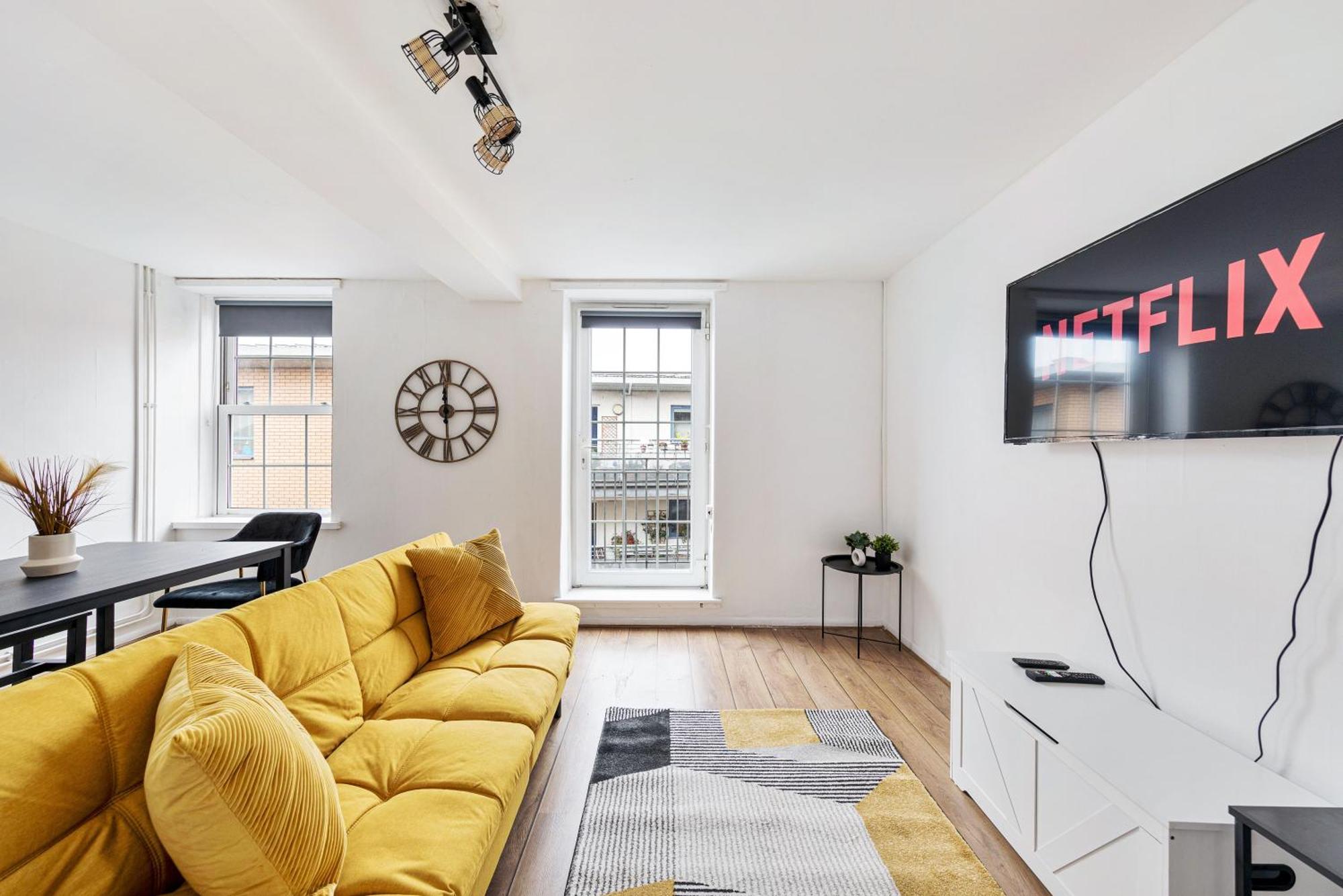 Sleek Shoreditch Hideout - 2 Bed Gem With Balcony In Central London Bagian luar foto
